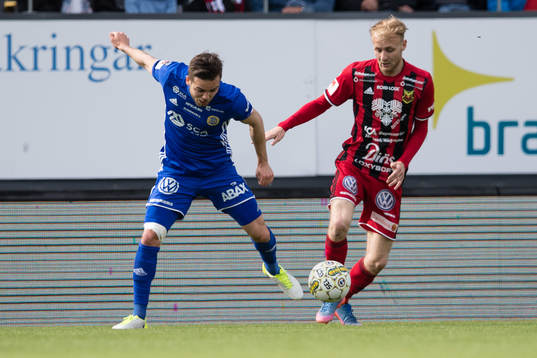 Östersunds Curtis Edwards mot Sundsvalls Kristinn