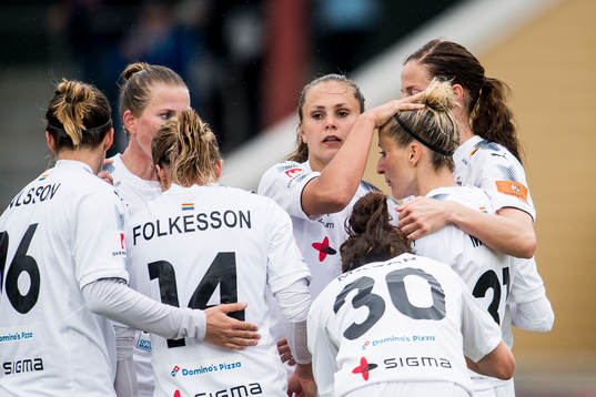 Rosengårds Anja Mittag jublar