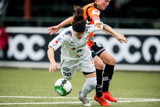 Rosengårds Ella Masar McLeod fälls i straffområde