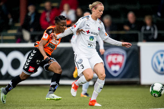 Kristianstads Ogonna Chukwudi jagar Rosengårds Amanda
