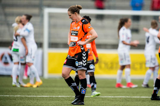Kristianstads Mia Carlsson deppar