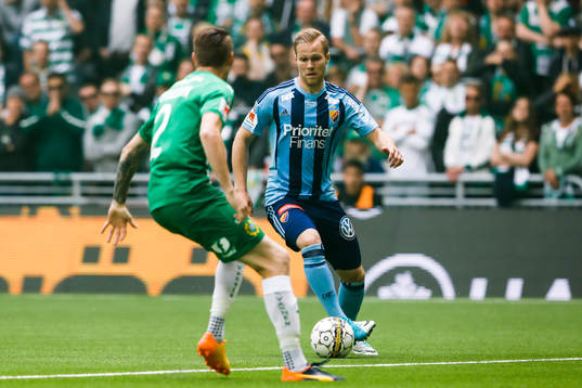 Djurgårdens Gustav Engvall och Hammarbys Birkir Már