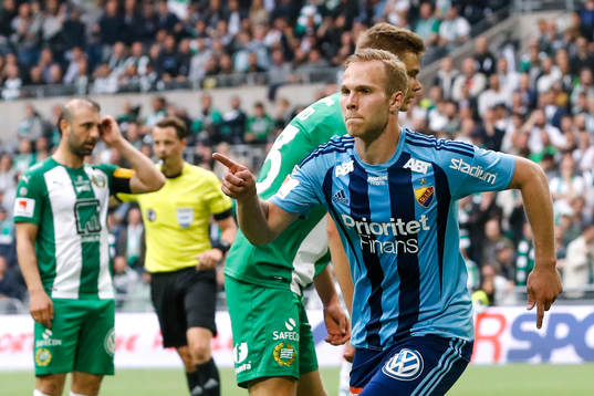 Djurgårdens Gustav Engvall jublar