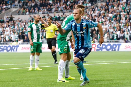 Djurgårdens Gustav Engvall jublar