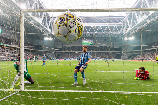 Hammarbys Pa Amat Dibba gör 3-1 framför ögonen på