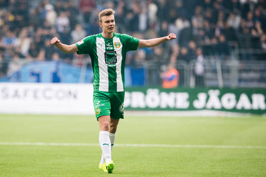 Hammarbys Marcus Degerlund jublar