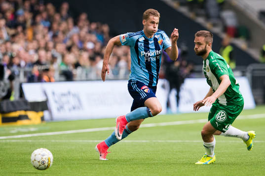 Djurgårdens Felix Beijmo och Hammarbys Mats Solheim