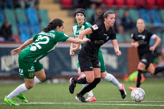 4 Göteborgs Pauline Hammarlund mot Hammarbys Sejde