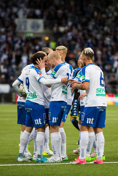 Norrköpings spelare jublar