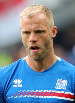 Eidur Gudjohnsen, Island