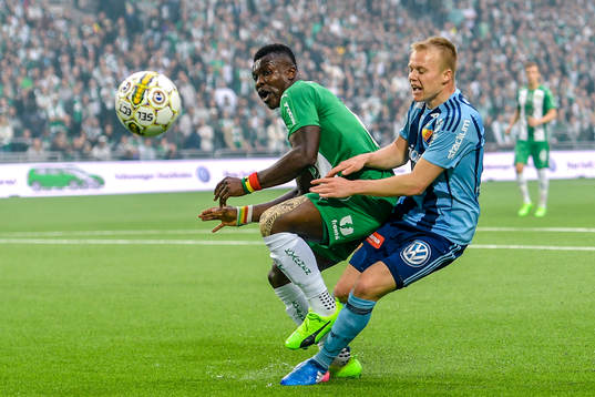 Hammarbys Joseph Aidoo  och Djurgårdens Elliot Käck
