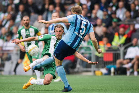Hammarbys Björn Paulsen mot Djurgårdens Niklas Gunnarsson