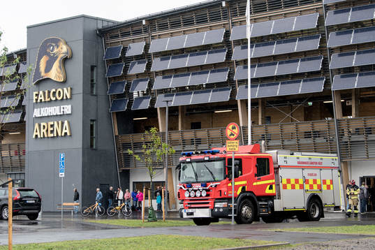 Falcon Alkoholfi Arena utrymd på grund av brandlarm före