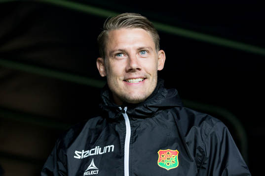 GAIS tränare Patrik Ingelsten innan fotbollsmatchen i