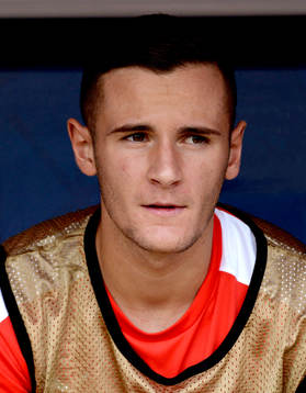 Shani Tarashaj, Schweiz