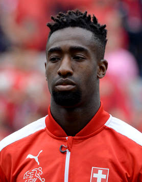 Johannes Agwawandre Djourou, Schweiz