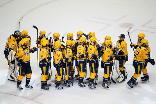 Nashvilles spelare jublar