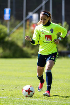 Kosovare Asllani