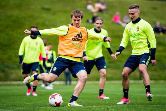 Simon Tibbling