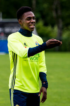 Joel Asoro