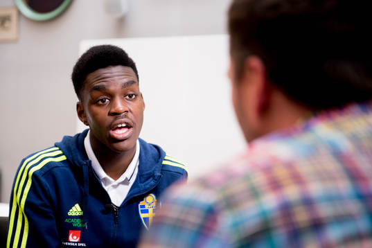 Joel Asoro