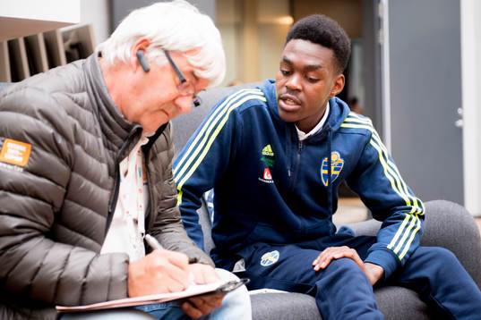 Joel Asoro