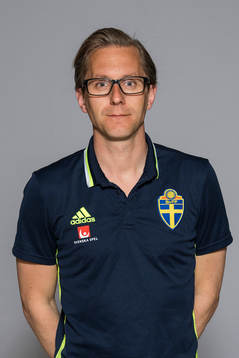 Christofer Augustsson, tränare,  i P19 landslaget