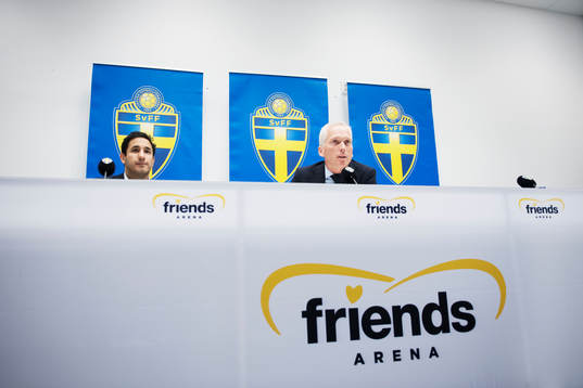 Civilminister Ardalan Shekarabi och fotbollsförbundets