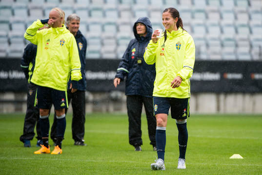 Lotta Schelin