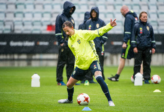 Lotta Schelin