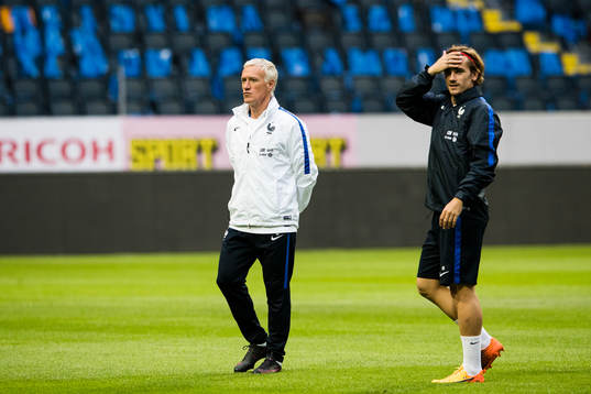 Frankrikes förbundskapten Didier Deschamps och Antoine