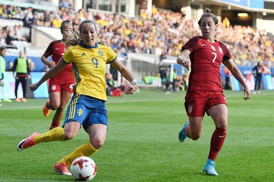 Sveriges Kosovare Asllani