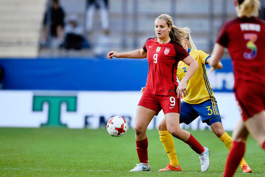 s Lindsey Horan