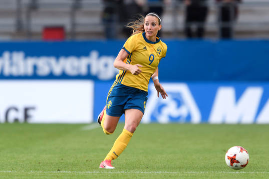 Sveriges Kosovare Asllani