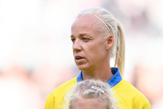 Sveriges Caroline Seger vid lineup innan