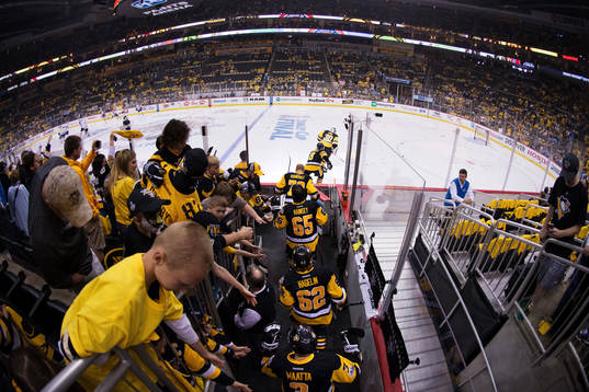 Pittsburghs Patric Hörnqvist och Carl Hagelin gör entré