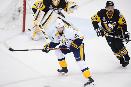 Nashvilles Calle Järnkrok och Pittsburghs Ron Hainsey