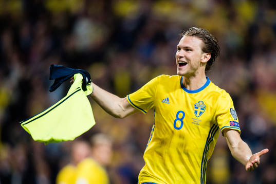 Sveriges Albin Ekdal jublar