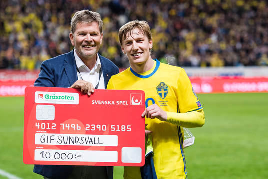 Sveriges Emil Forsberg tilldelas matchens lirare  av