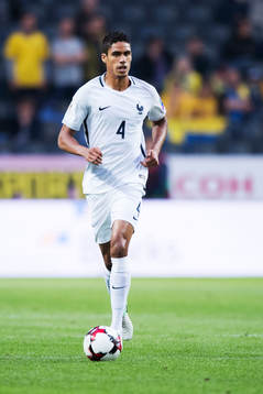 Frankrikes Raphael Varane