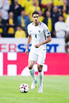 Frankrikes Raphael Varane