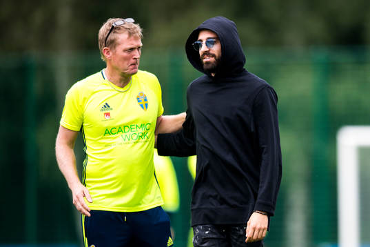 Målvaktstränare Leif Troedsson och Abdul Khalili