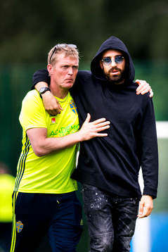 Målvaktstränare Leif Troedsson och Abdul Khalili