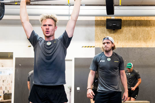 Lucas Elvenes och Timothy Liljegren