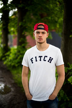 Lucas Elvenes