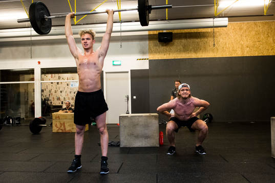 Lucas Elvenes och Timothy Liljegren