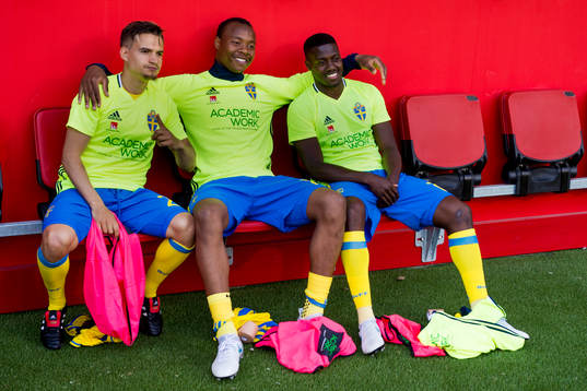 Sveriges Amin Affane, Carlos Strandberg och Isak Ssewankambo