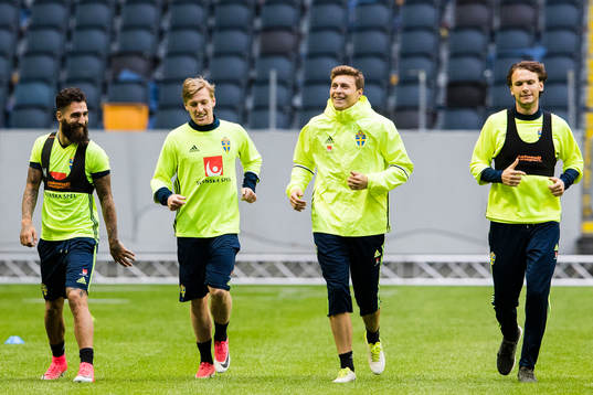 Sveriges Jimmy Durmaz, Emil Forsberg, Victor Nilsson