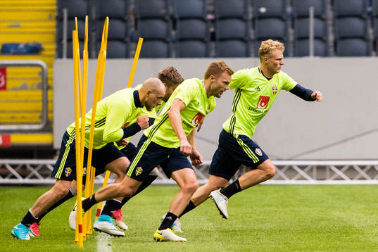 Sveriges John Guidetti, Sebastian Larsson och Oscar
