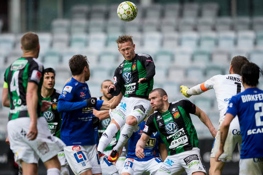 GAIS Andreas Peterson med en målchans